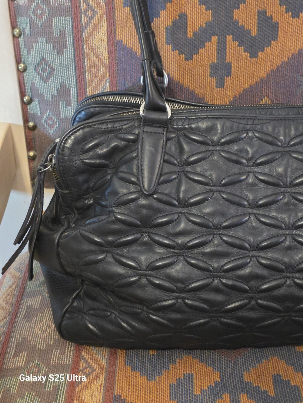 BLACK QUILTED Floral Genuine LEATHER Oversized Satchel/Crossbody SLOUCHY EUC - Picture 16 of 17